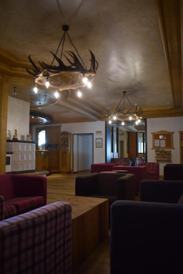 Hotel Bellaria Predazzo Esterno foto