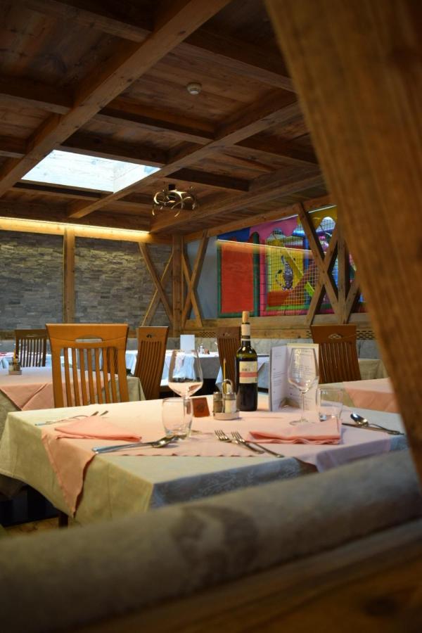 Hotel Bellaria Predazzo Esterno foto