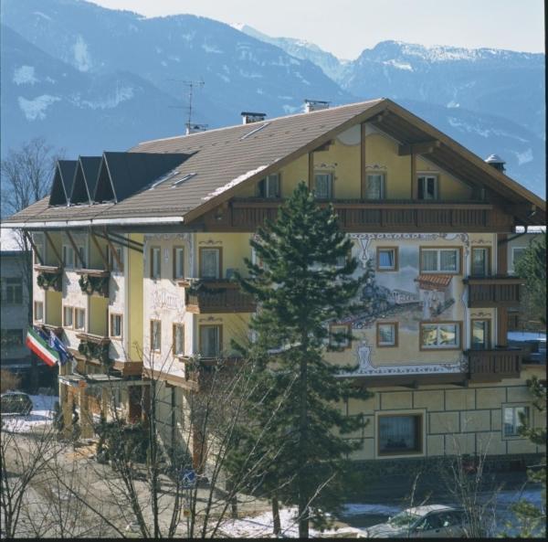 Hotel Bellaria Predazzo Esterno foto