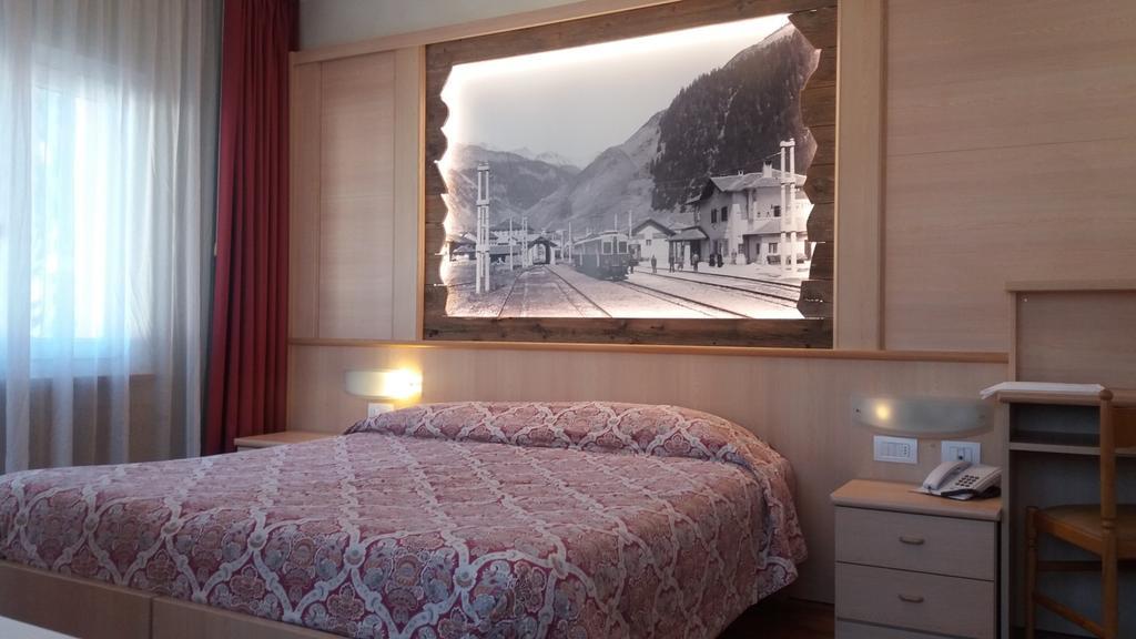 Hotel Bellaria Predazzo Esterno foto